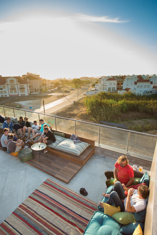 Surfers Lodge Peniche Eksteriør bilde